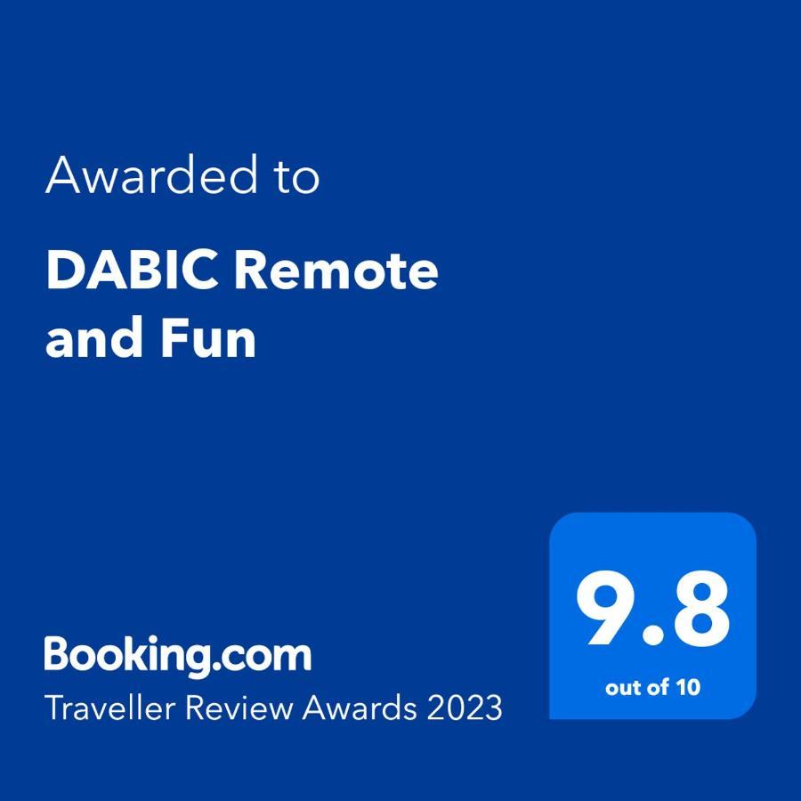 Apartment Dabic Remote And Fun Braşov Eksteriør billede